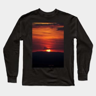 sunset mountain Long Sleeve T-Shirt